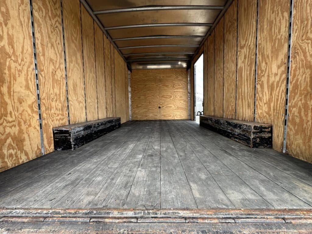 2019 TAT Inc Cargo 15 Trailers - Image 11