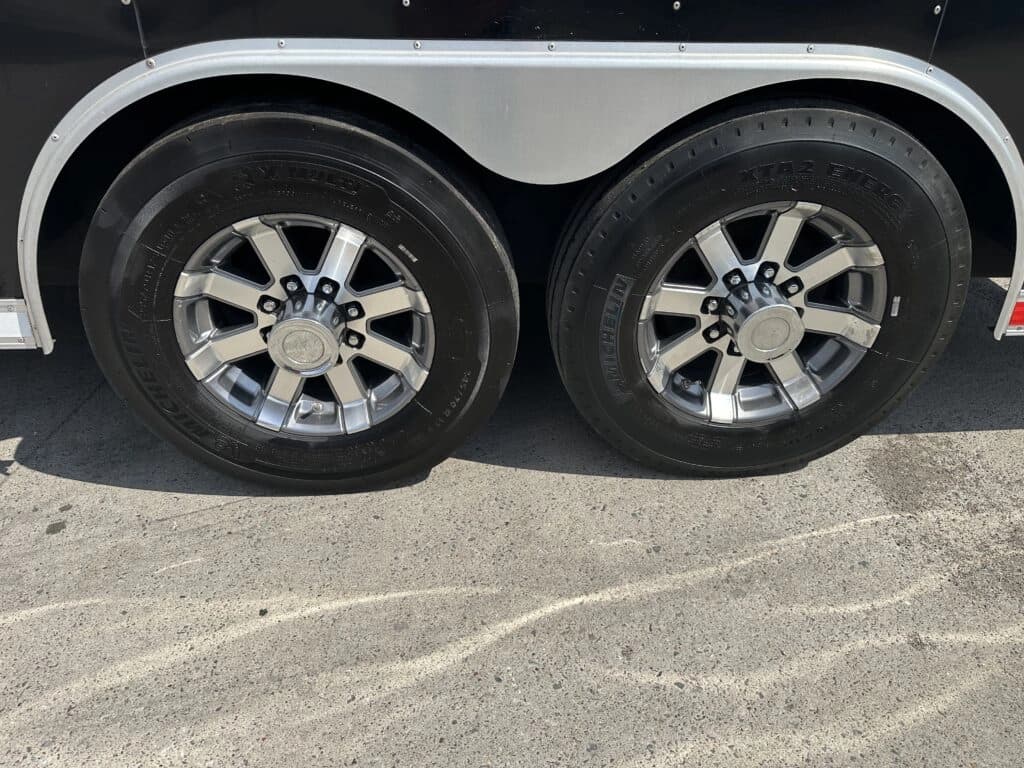 2019 TAT Inc Cargo 15 Trailers - Image 4