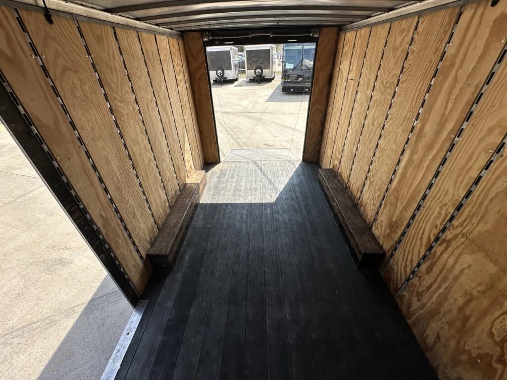 2019 TAT Inc Cargo 15 Trailers - Image 8