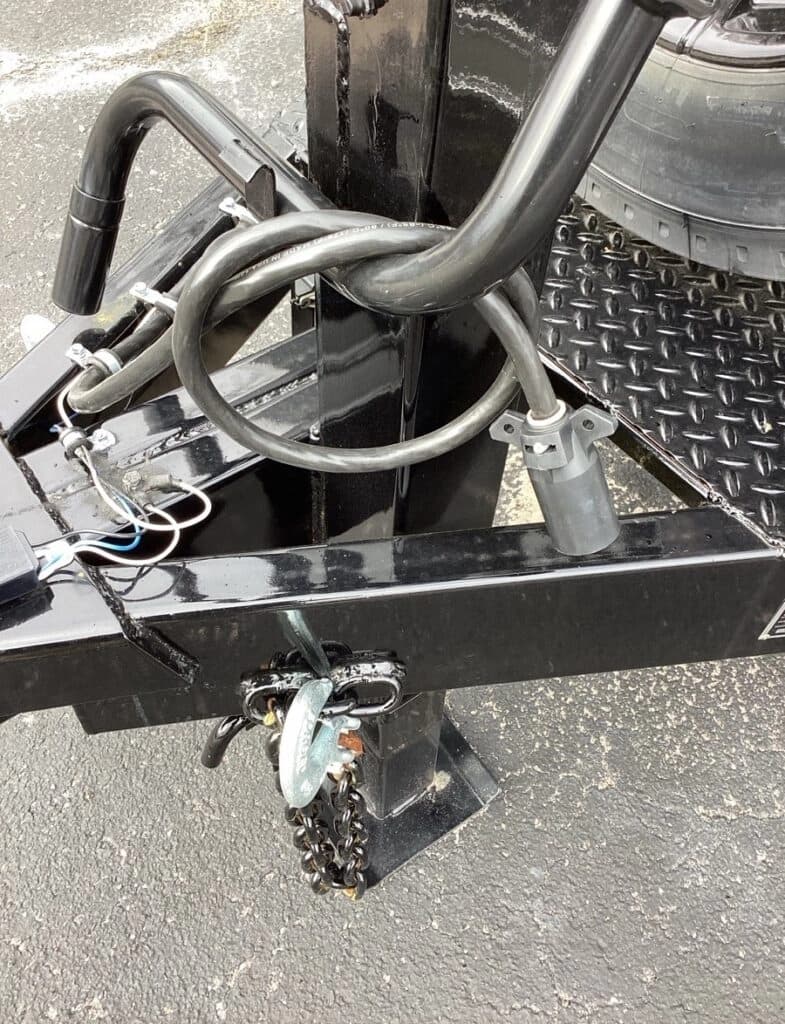 2025 TAT Inc Cargo 15 Trailers - Image 5