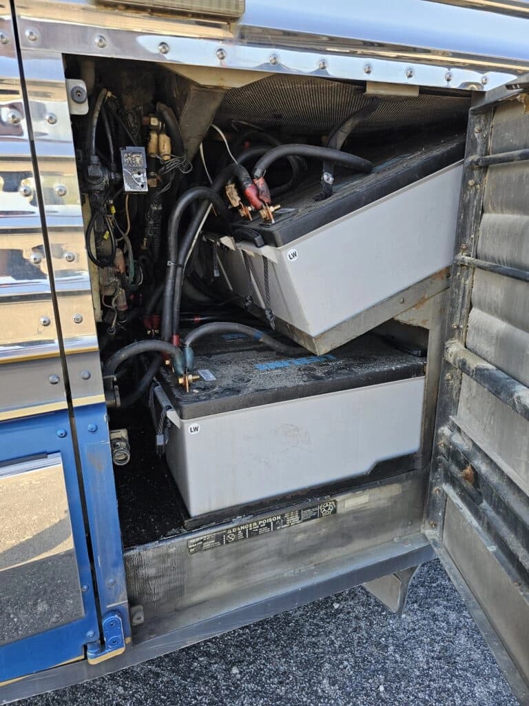1993 Prevost XL Motor Home - Image 26