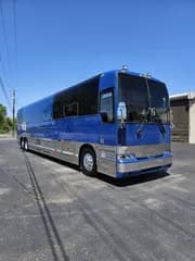 2005 Prevost (NFI) XLII bus