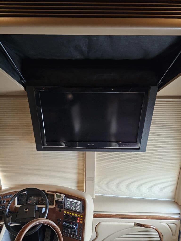 2007 Prevost H3-45VIP Motor Home - Image 34