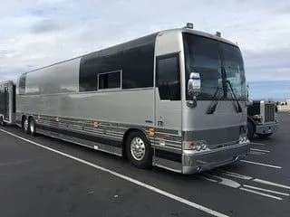 2005 Prevost (NFI) XLII bus