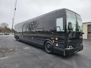 2014 Prevost (NFI) X3-45 bus