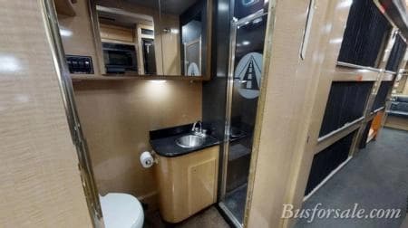 2003 Prevost XLII Entertainer Coach - Image 11