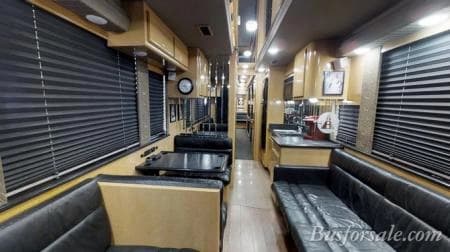 2003 Prevost XLII Entertainer Coach - Image 5