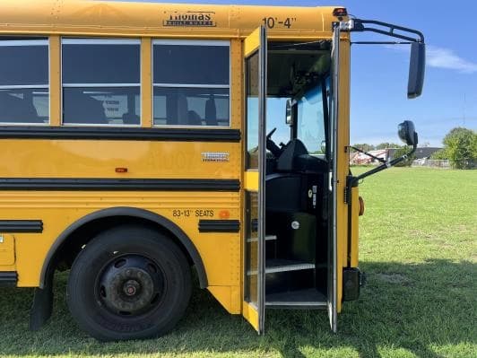 2020 Thomas F/C School Bus - Image 7