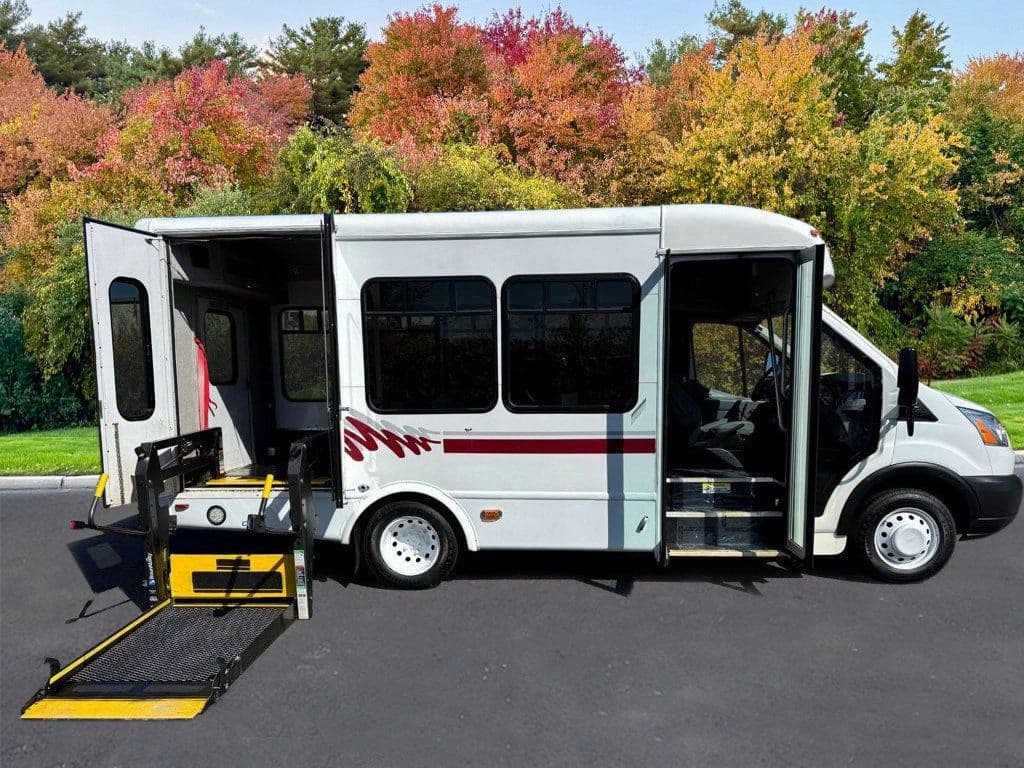 2017 Ford Transit T-350 HD Shuttle Bus - Image 16