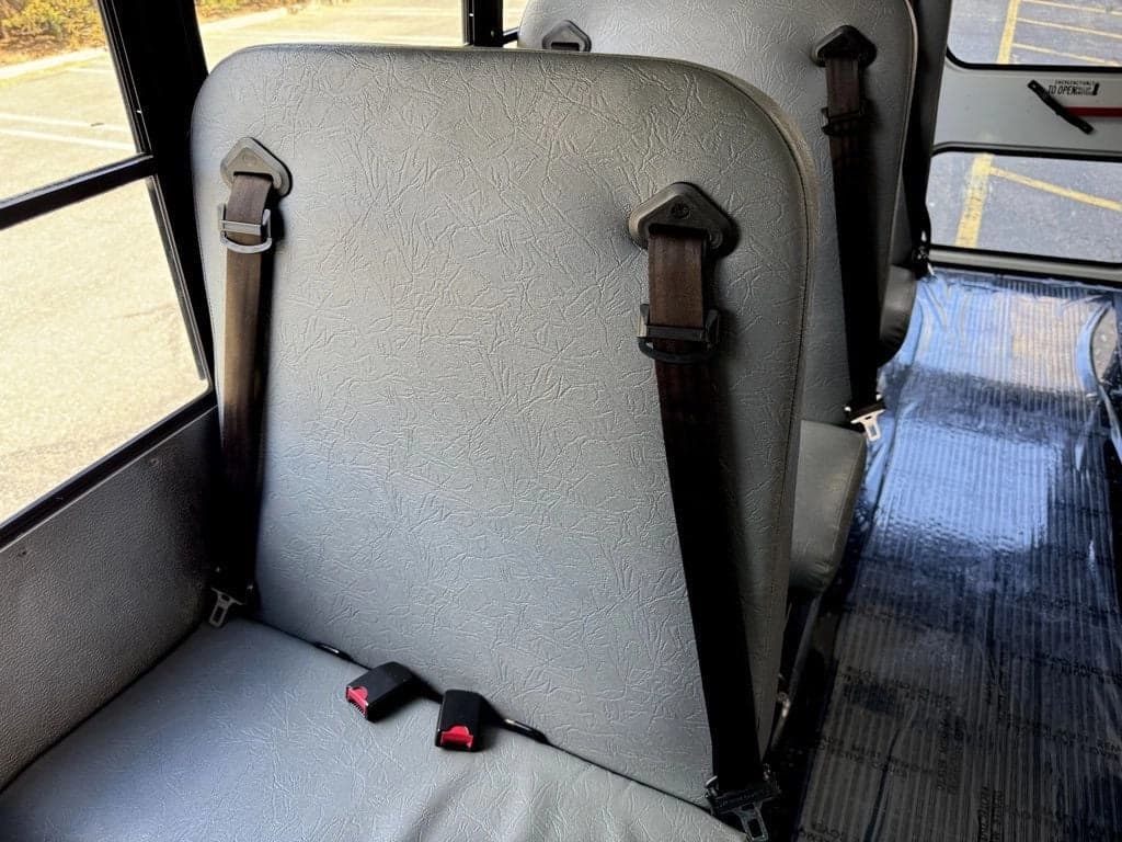 2016 Ford Transit T-250 Shuttle Bus - Image 21