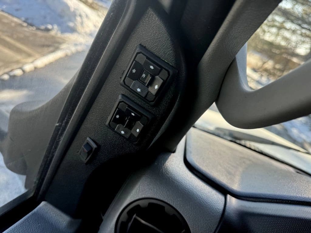 2011 Ford E-450 ElDorado Shuttle Bus - Image 28