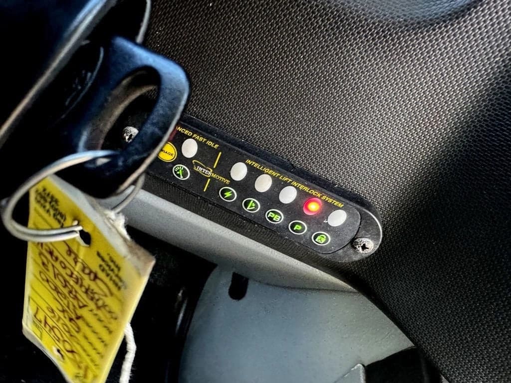 2016 Ford E-350 ElDorado Shuttle Bus - Image 34