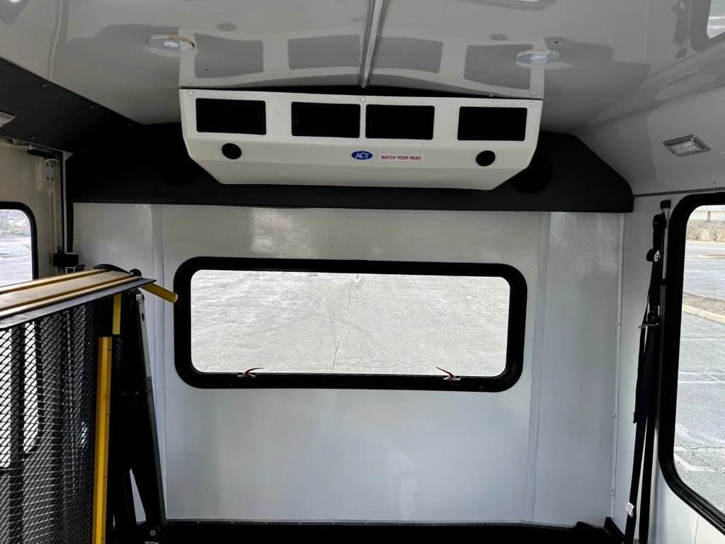 2016 Ford E-350 ElDorado Shuttle Bus - Image 37