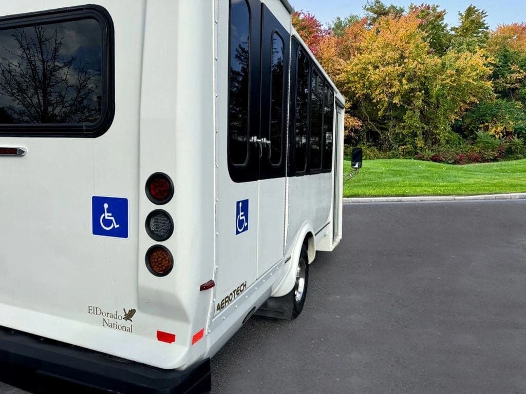 2016 Ford E-350 ElDorado Shuttle Bus - Image 8