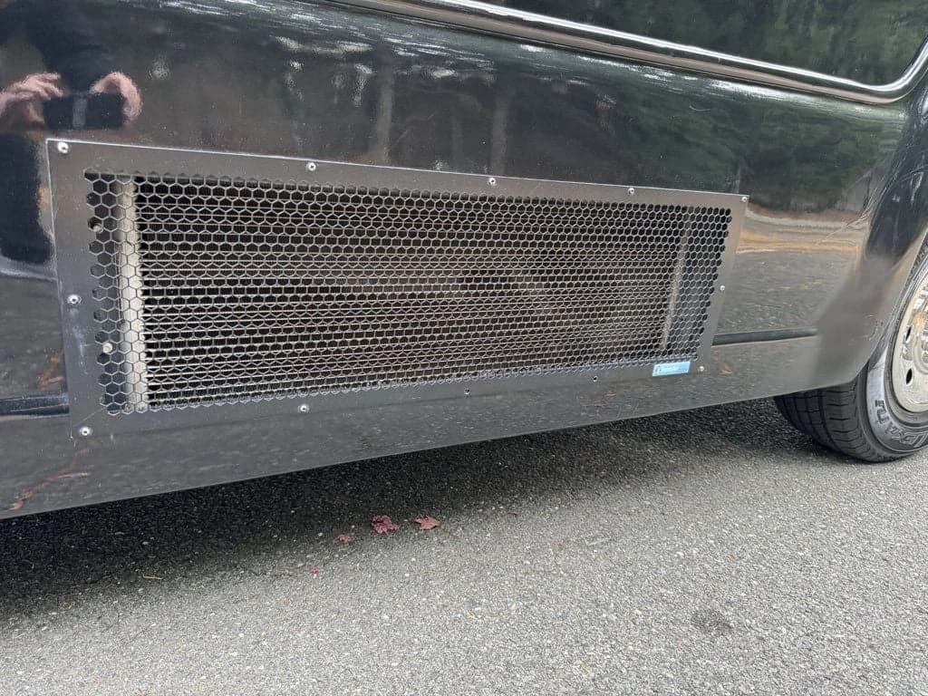 2021 Ford E-350 TurtleTop VanTerra  - Image 11