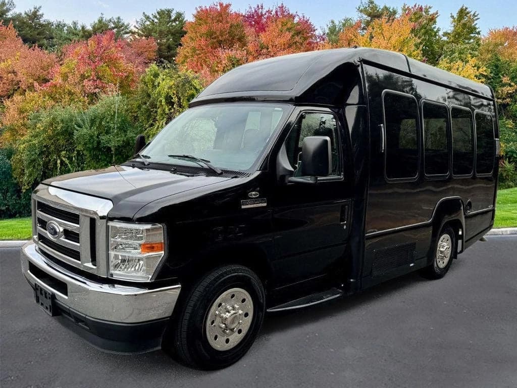 2021 Ford E-350 TurtleTop VanTerra  - Image 1