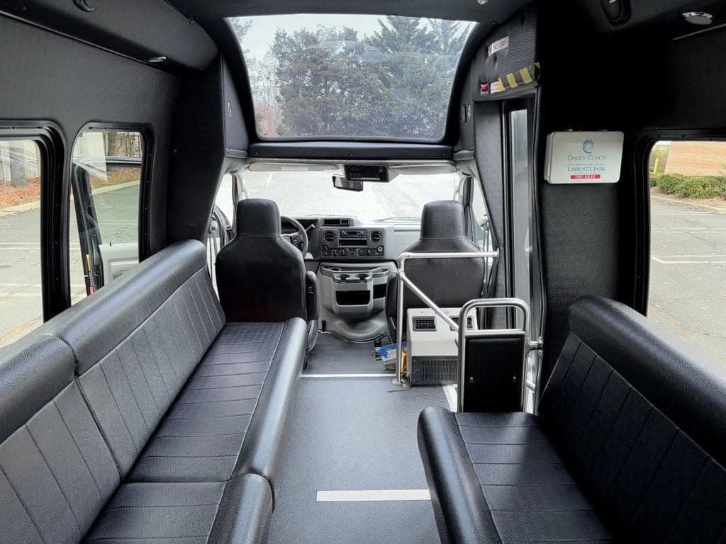 2021 Ford E-350 TurtleTop VanTerra  - Image 22