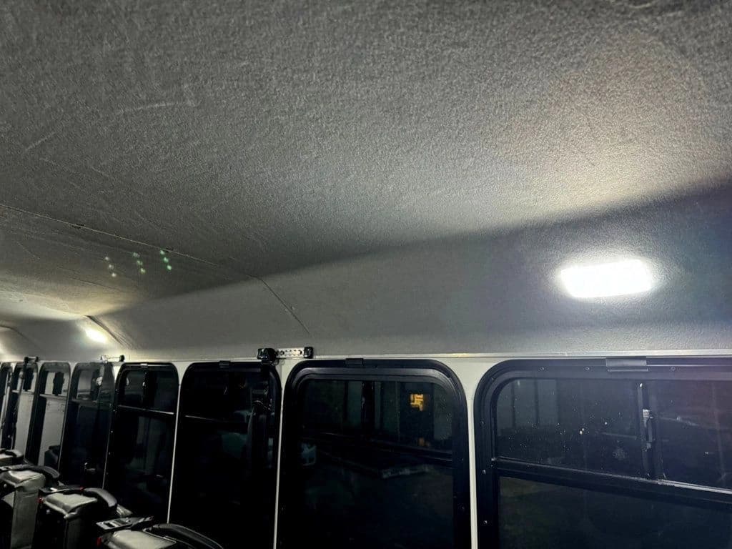 2017 Ford F-550 Wheelchair Shuttle Bus - Image 32