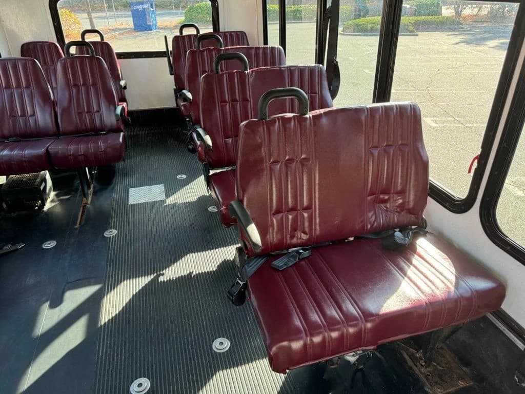 2017 Ford E-450 Eldorado Wheelchair Shuttle Bus - Image 24