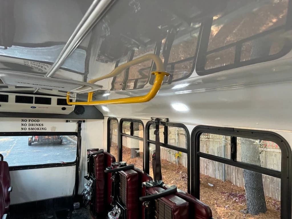2017 Ford E-450 Eldorado Wheelchair Shuttle Bus - Image 34