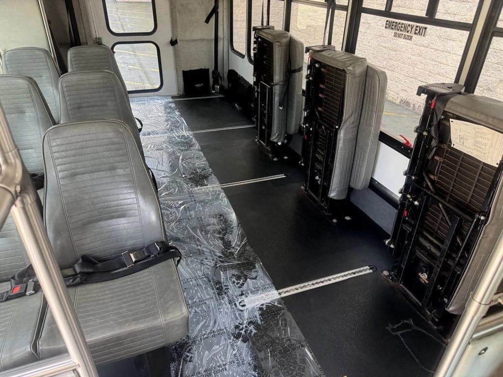 2014 Ford E-350 Wheelchair Shuttle Bus - Image 26