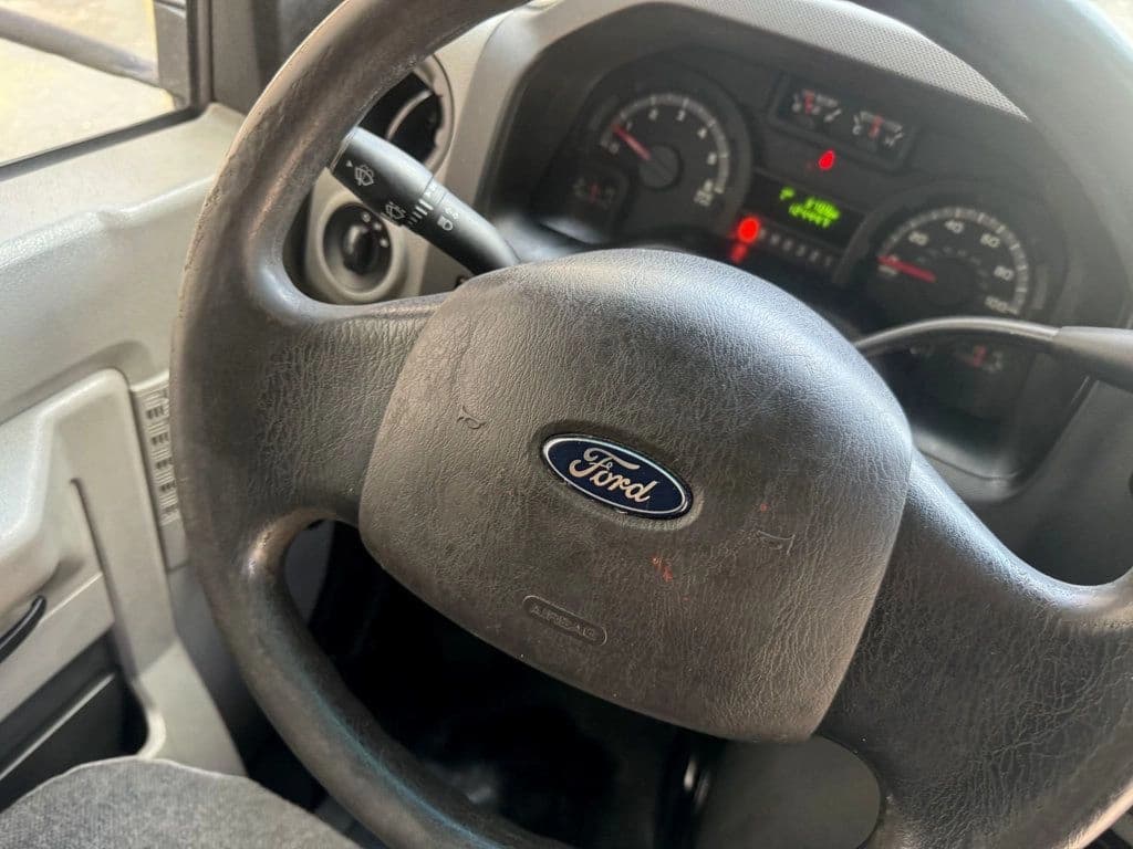 2014 Ford E-350 Wheelchair Shuttle Bus - Image 29