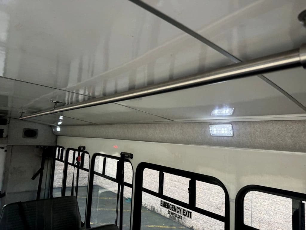 2014 Ford E-350 Wheelchair Shuttle Bus - Image 33