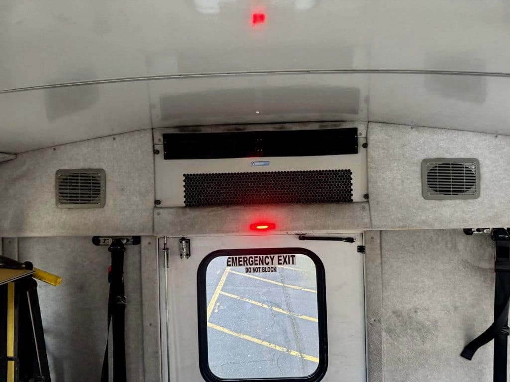 2014 Ford E-350 Wheelchair Shuttle Bus - Image 35