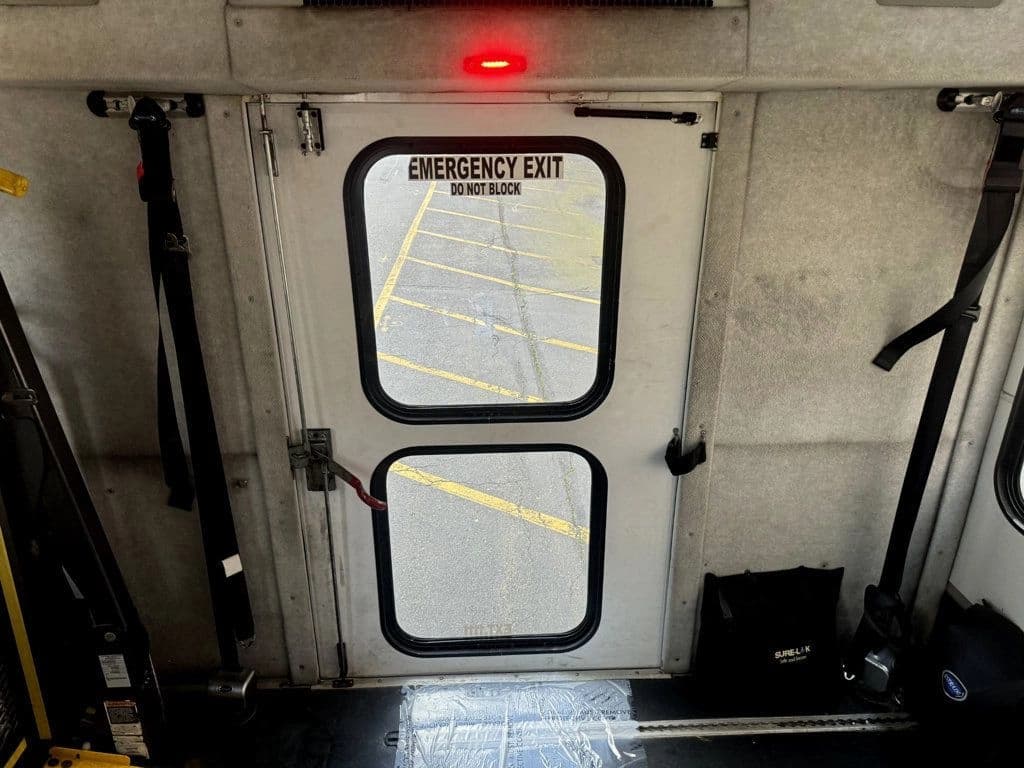 2014 Ford E-350 Wheelchair Shuttle Bus - Image 37