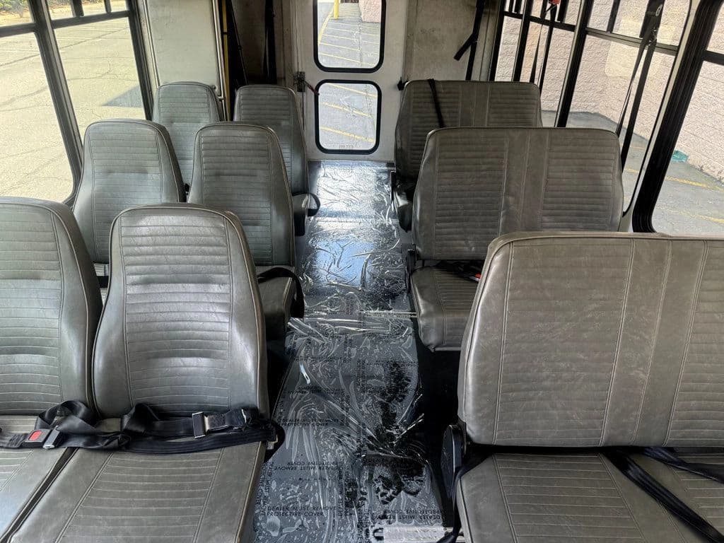 2014 Ford E-350 Wheelchair Shuttle Bus - Image 7