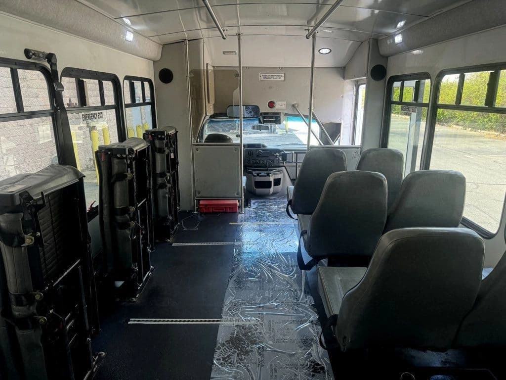 2014 Ford E-350 Wheelchair Shuttle Bus - Image 8