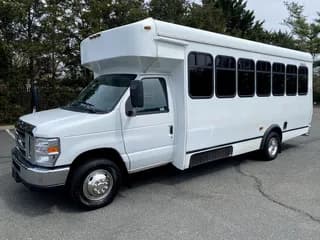 2014 Ford E-350 bus