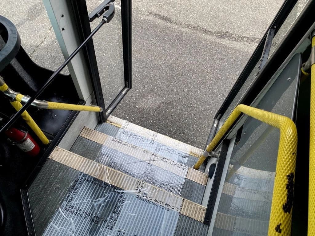 2014 Ford E-350 Wheelchair Shuttle Bus - Image 24
