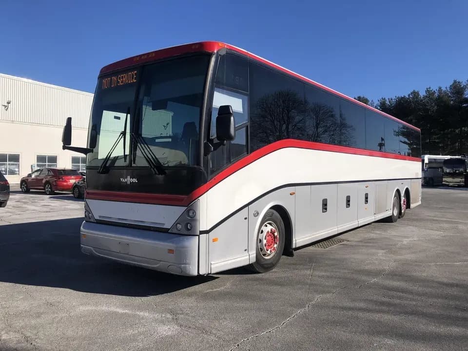 2009 Van Hool CX45 Coach - Image 1