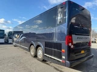 2015 Prevost H3-45 WCL Coach - Image 4