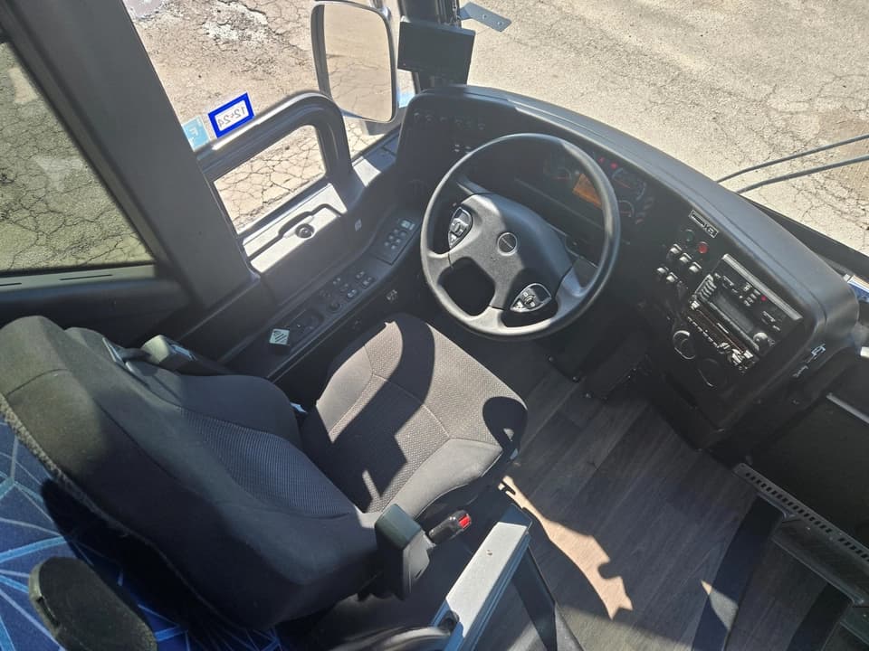 2020 Prevost H3-45 Coach - Image 7
