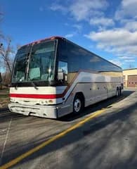 2006 Prevost (NFI) H3-45 bus