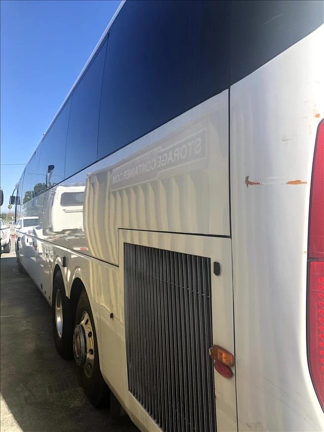 2016 Irizar 45 Coach Bus - Image 22