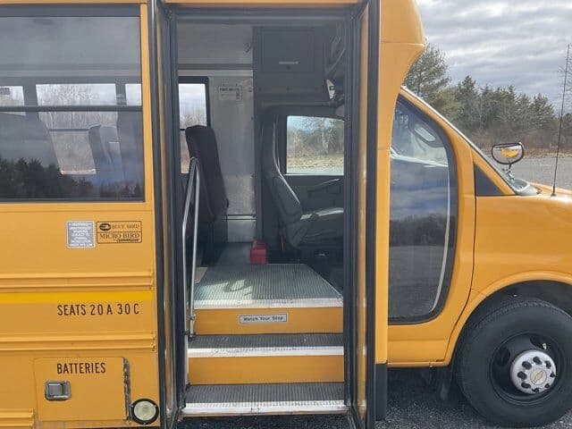 2017 Chevrolet Girardin Cutaway School Bus - Image 5