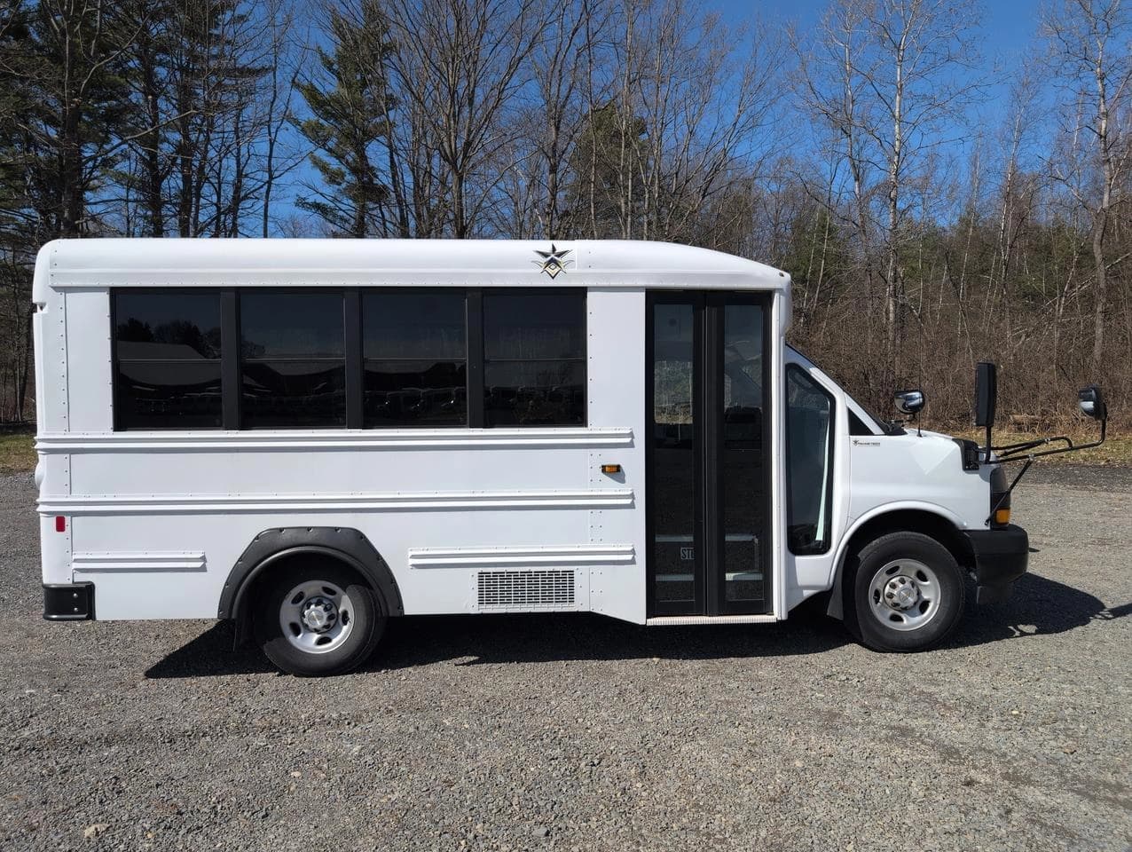 2023 Chevrolet Trans Tech 14+1 MFSAB - Image 1