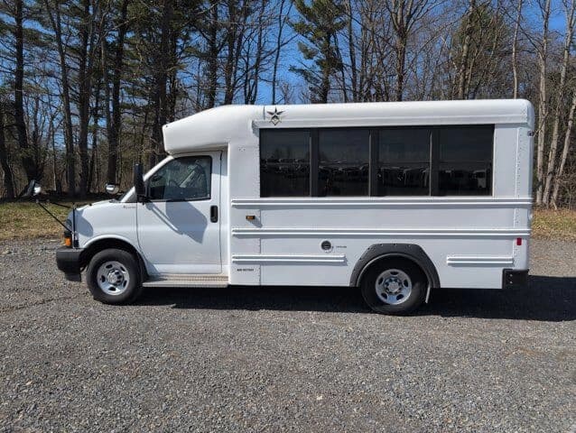 2023 Chevrolet TRANS TECH 14+1 MFSAB - Image 2