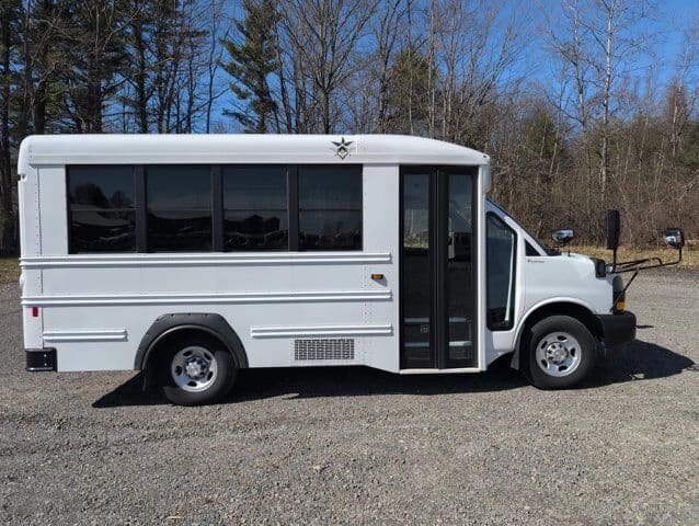 2023 Chevrolet TRANS TECH 14+1 MFSAB - Image 1