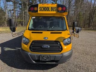 2018 Ford Girardin bus