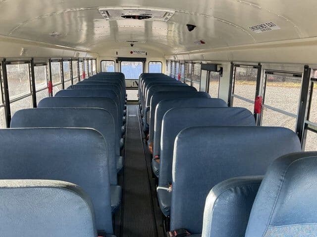 2016 International IC School Bus - Image 6