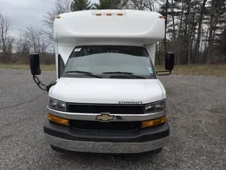 2019 Chevrolet Starcraft bus