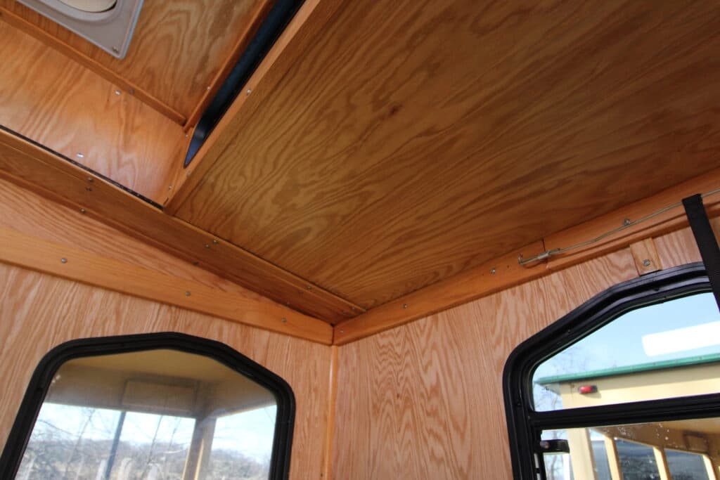 2010 Hometown Mainstreet 228 Trolley Bus - Image 14