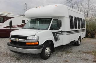 2012 Chevrolet Express 4500 bus