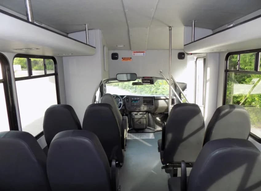 2025 Ford E-450 Starcraft Non-CDL - Image 5