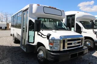 2010 Ford E-450 bus