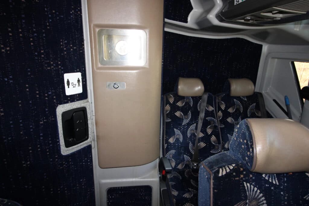 2013 MCI J4500 – VIP Coach - Image 13